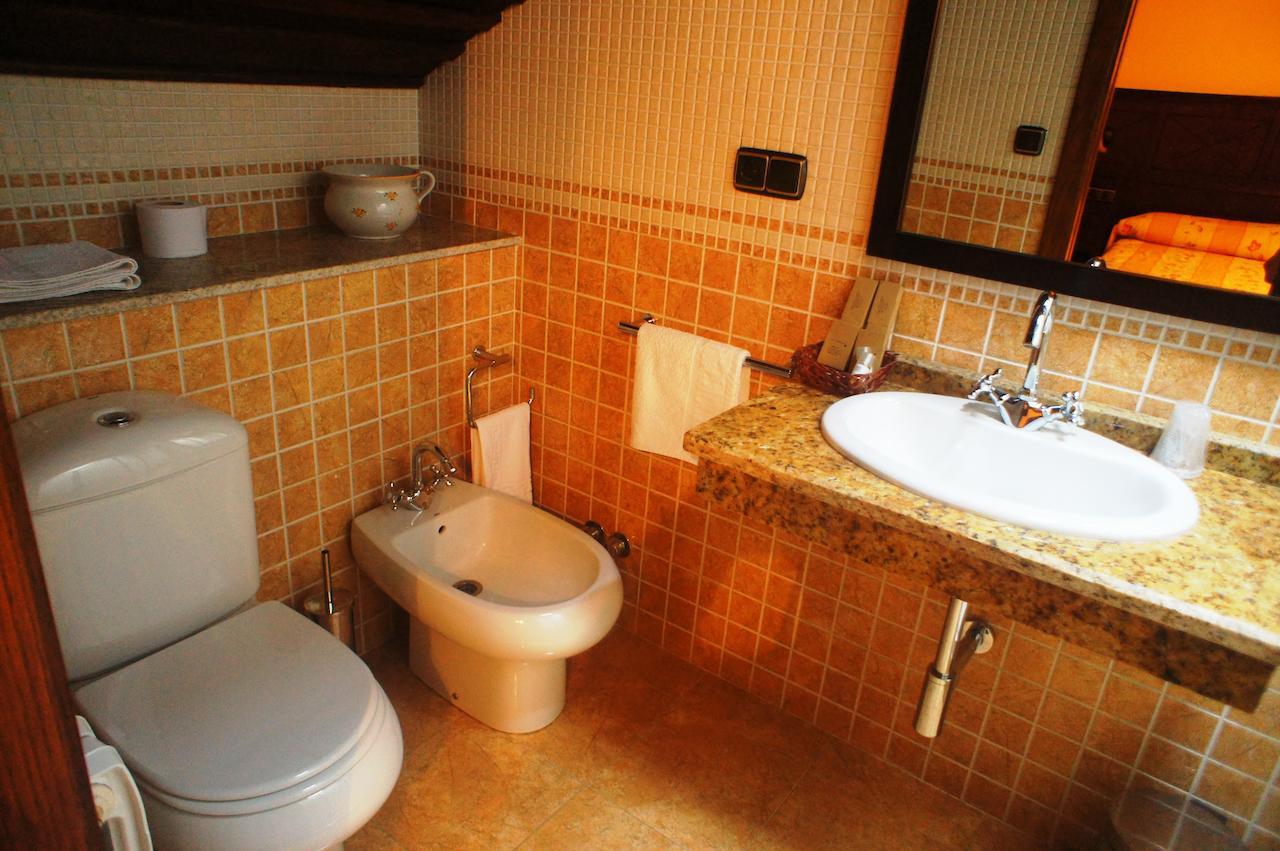 Mirador Da Ribeira Hotel Viana do Bolo Værelse billede
