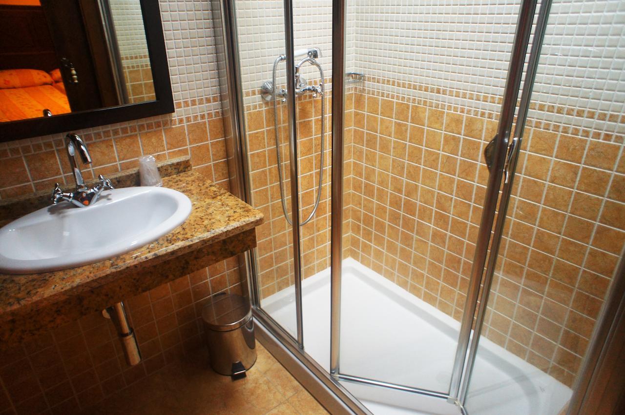 Mirador Da Ribeira Hotel Viana do Bolo Værelse billede